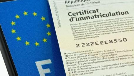 Quelle est la différence entre le certificat de conformité complet et le certificat de conformité partiel ?